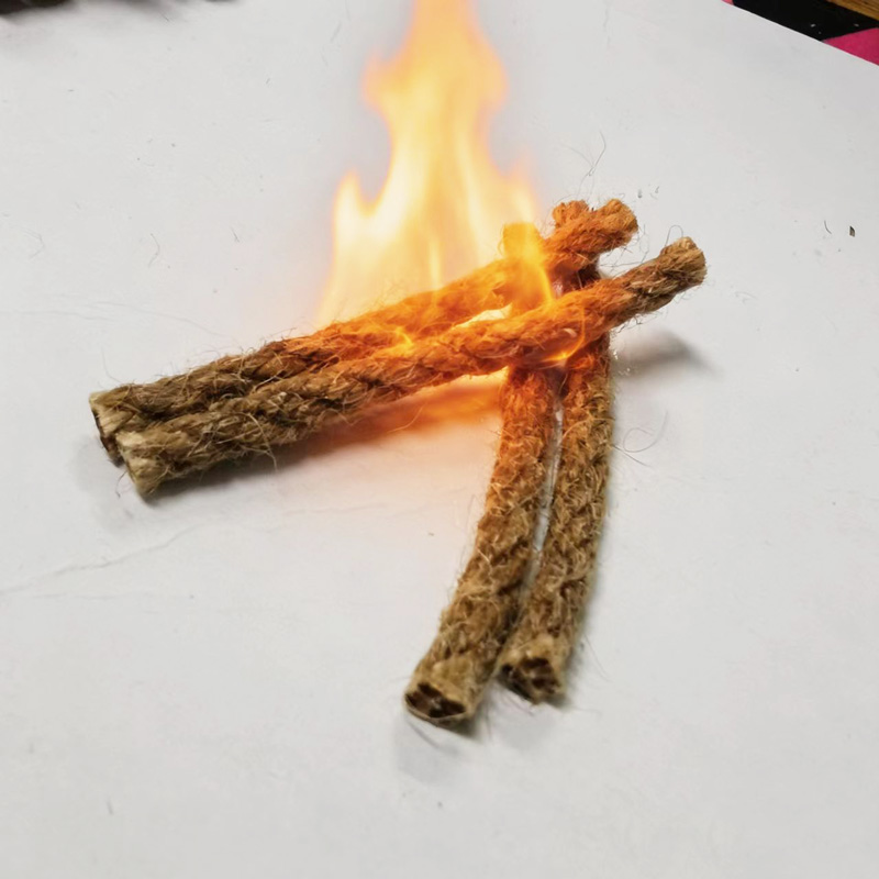 Outdoor Mini Wax Hemp Rope Por - Fire Starting Kit recension och pris